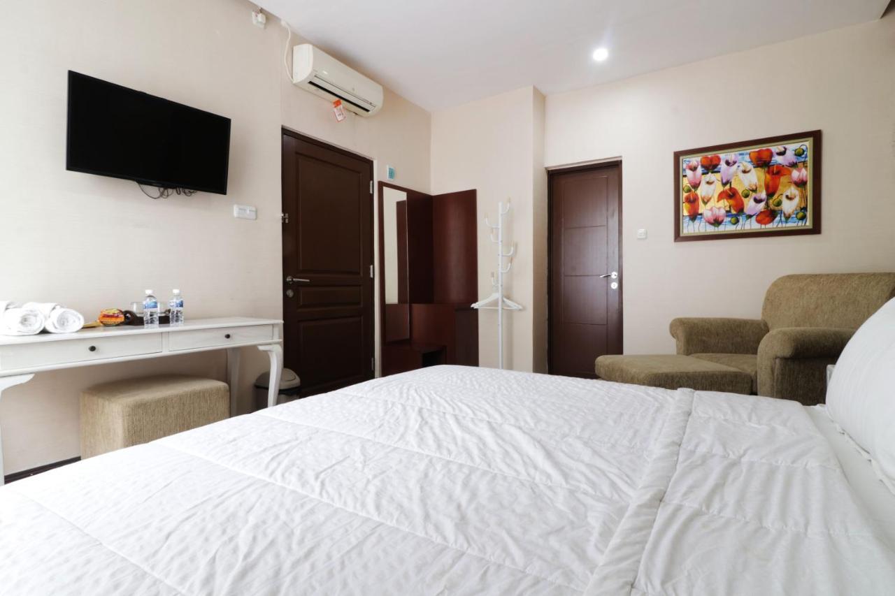 למבאנג Jayagiri Guesthouse By Belgareti מראה חיצוני תמונה