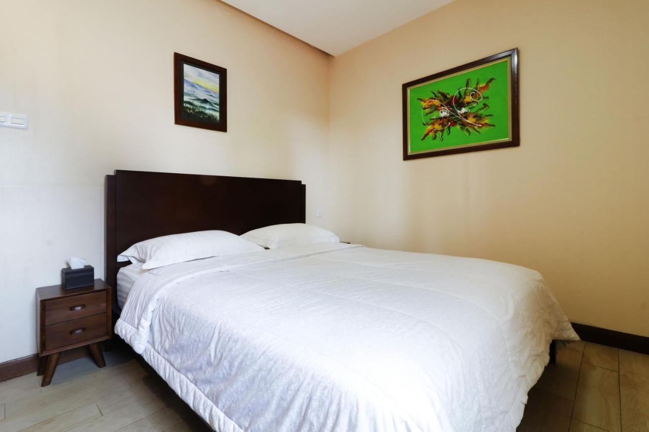 למבאנג Jayagiri Guesthouse By Belgareti מראה חיצוני תמונה